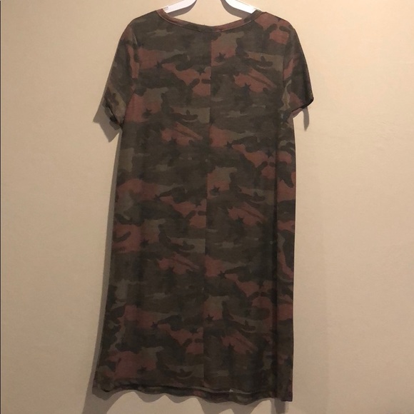 🆕 Mauve Short Sleeve Camo Dress - Picture 5 of 5